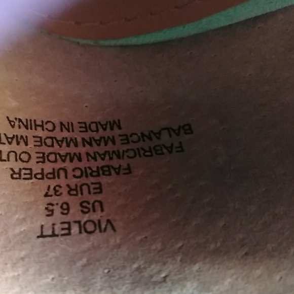 Gorgeous mint heels - Picture 6 of 7